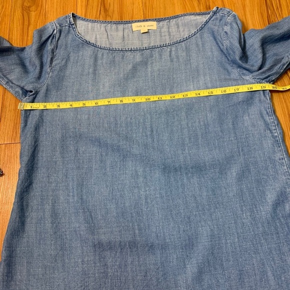 Cloth & Stone Chambray Blue Boho Bell Sleeve Top - Picture 9 of 12